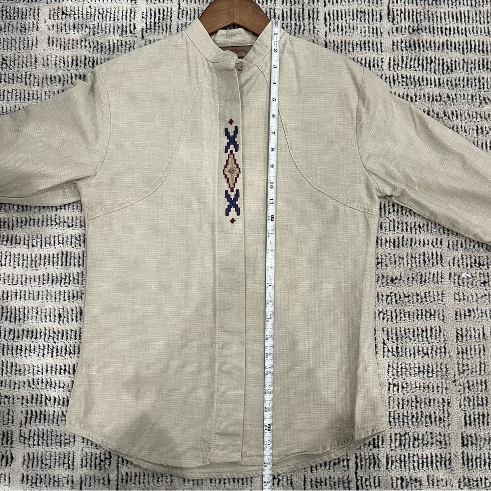 Roper Southwest Embroidered Button-Down Long Sleeve Tan Western | women’s S - Picture 11 of 11